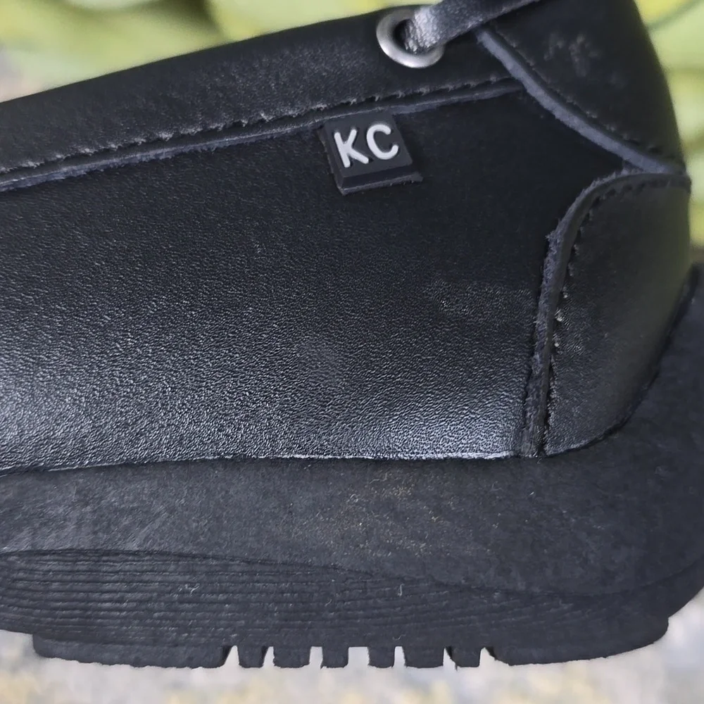 Kenneth Cole Driving Dash Black Leather Kids Shoes Size 6